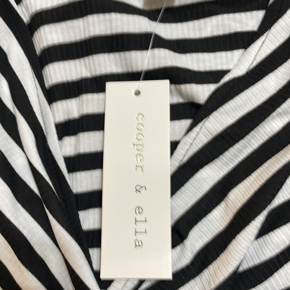 Striped top - Picture 4 of 4